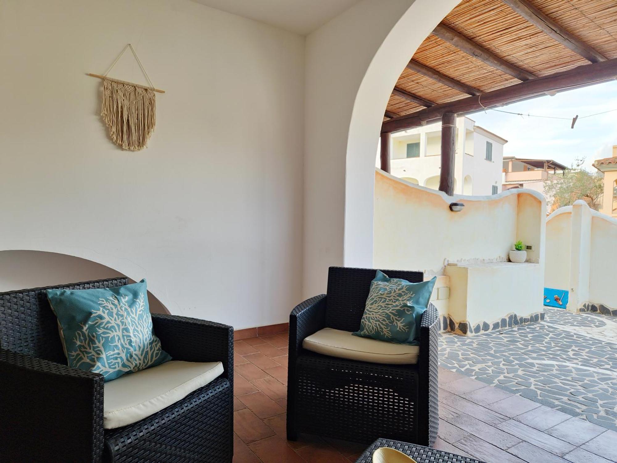 Dommos - Melodie Apartments Cala Liberotto Exterior foto